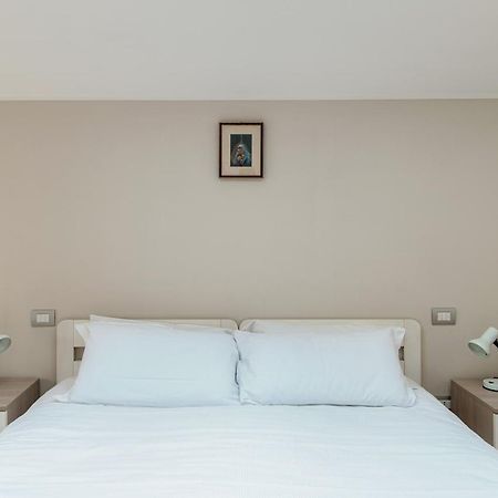 Grape Attic 72 - The House Of Travelers Apartment Como Luaran gambar