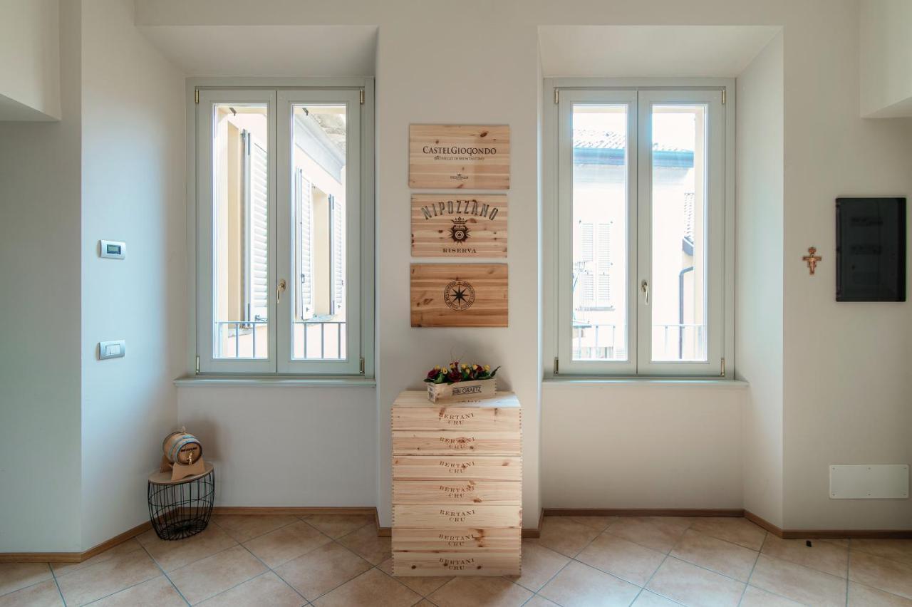 Grape Attic 72 - The House Of Travelers Apartment Como Luaran gambar