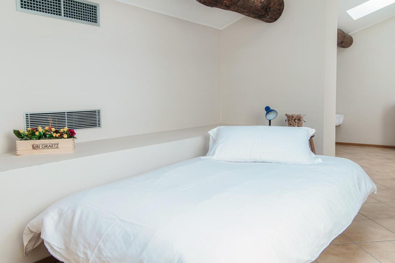 Grape Attic 72 - The House Of Travelers Apartment Como Luaran gambar